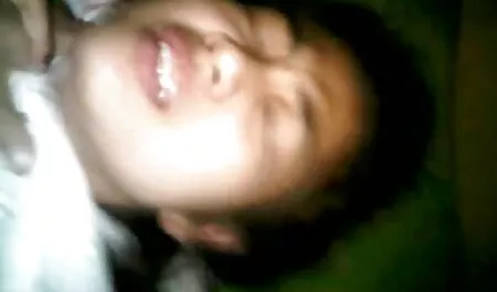 Гарячий Мінет з двома людьми еротика видео онлайн