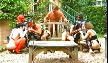 Хто виріс з еротика порн Паттоном