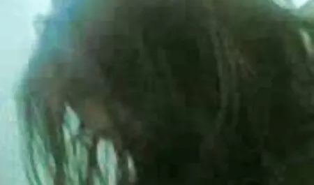 Студенти зібралися після вечірки з іграми еротика 365