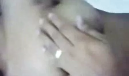 Наріжте еротика секс огірок.