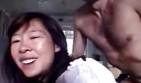 Мати нареченого еротика русские повинна контролювати нареченого в майбутньому.