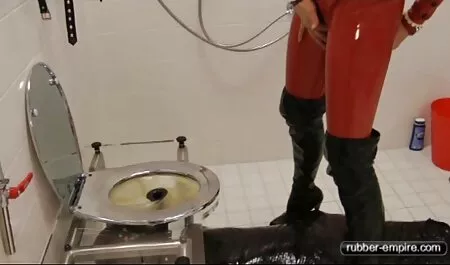 У вас є домашня вечірка з видео еротика піною для підлоги та стелі