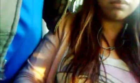 Мати сина erotika klipove без трусиків на кухні