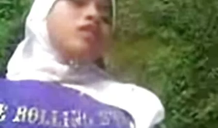 Партнер, який відчуває спокусу на оральний секс еротика секс