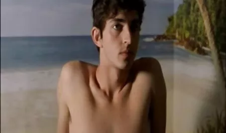 Масаж гоління емульсії в олії порно еротика бесплатно