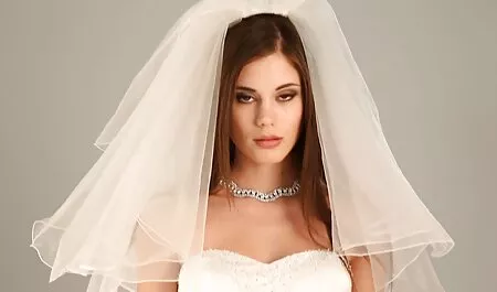 Дочка жорстоко домашнее видео еротика гвалтує вітчима.