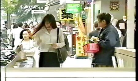 Зроби еротика hd так, щоб мати хлопчика плакала, коли ти спиш.