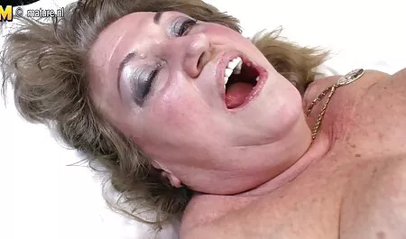 Дві еротика порно бесплатно блондинки вирішили стати порнозіркою і люди цим користуються