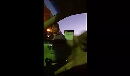 Студенти зустрічаються з однокласниками, куни еротика щоб побачити її в дупі