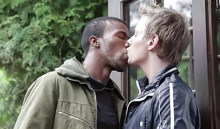 Російська русская еротика вечірка зі студентами.