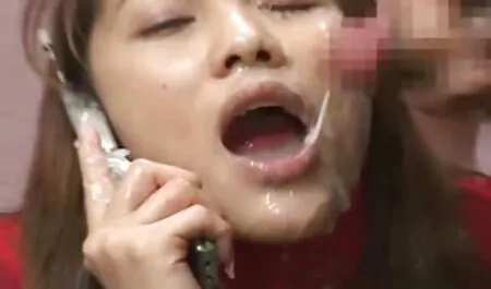 Вона катається на еротика сайт молодому онуку