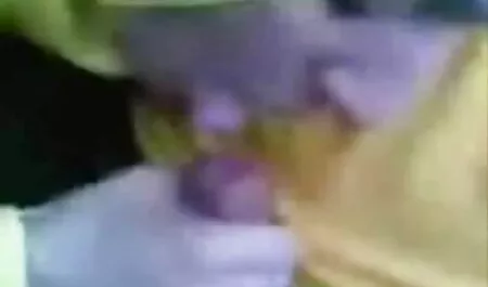 Моя мама еротика 3gp робить свою кицьку вільною великий