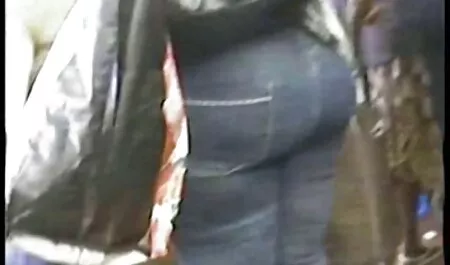 Спецназ Бразилії ґвалтує дівчину в кожній дірці еротика 365