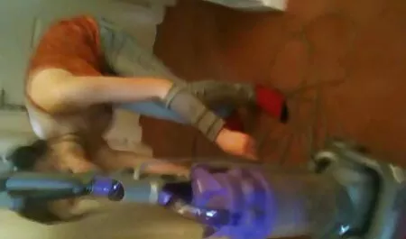 Дівчина еротика русские спить поруч.