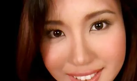 Спорт Ліни Наполі за участю тіла еротика порн такий прекрасний